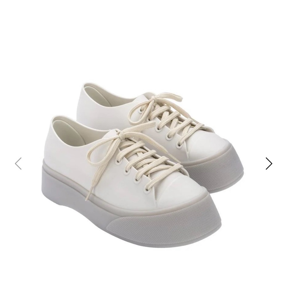 New Drive Water Resistant Platform Sneaker, white, sz8